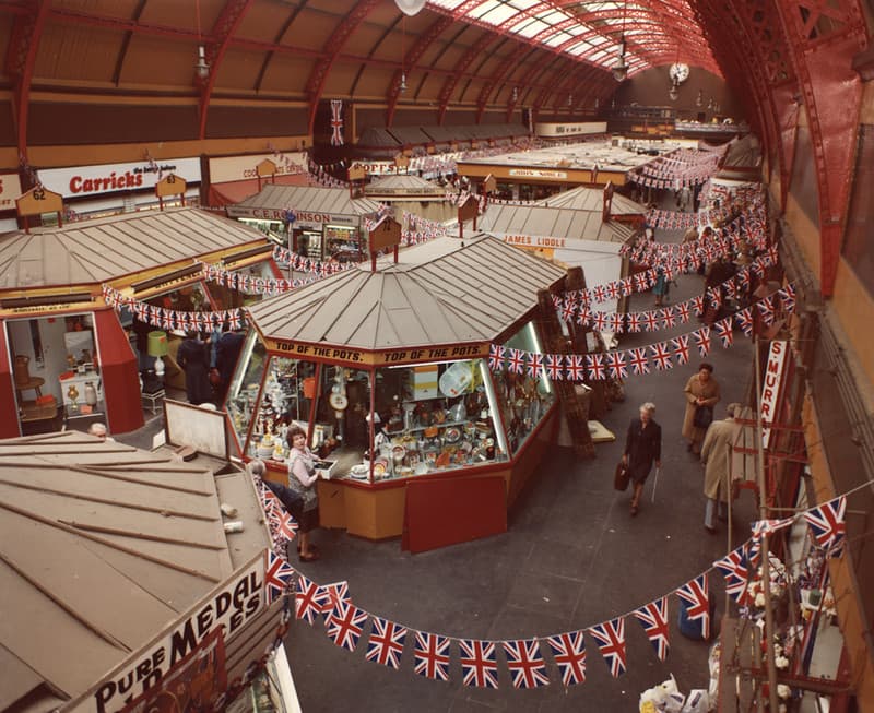 033744:Grainger Market Newcastle upon Tyne City Engineers 1977