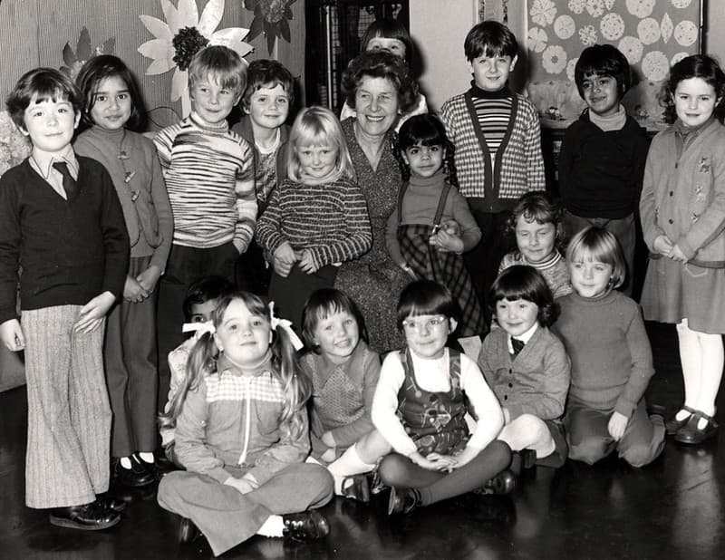037923:Ravenswood School, Ravenswood Road, Heaton, City Engineers 1977
