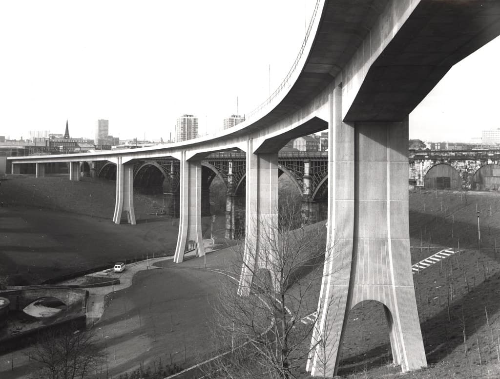 046255:Byker Metro Bridge Newcastle upon Tyne City Engineers 1980