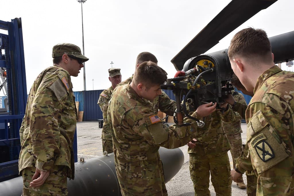 Aircraft prepared during 10th CAB arrival