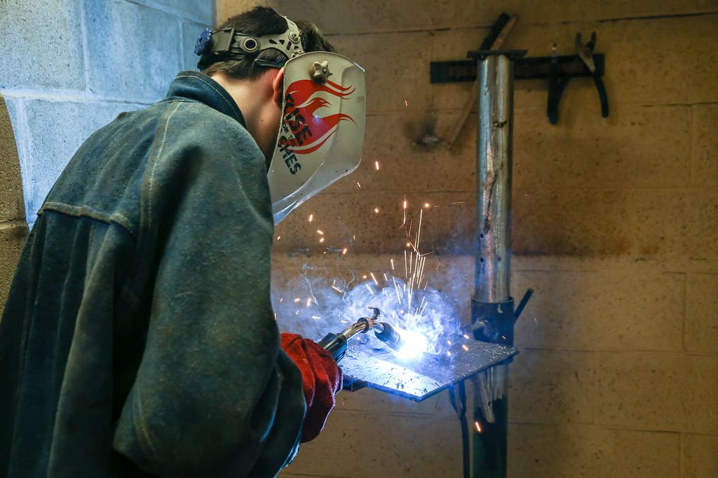 March break welding camp / Congé de mars – camp sur la soudure