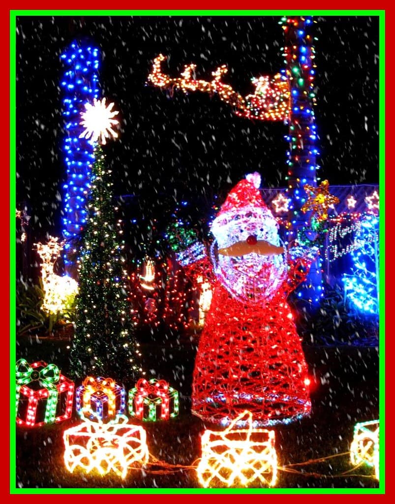 Santa Lights the Night, San Diego Style