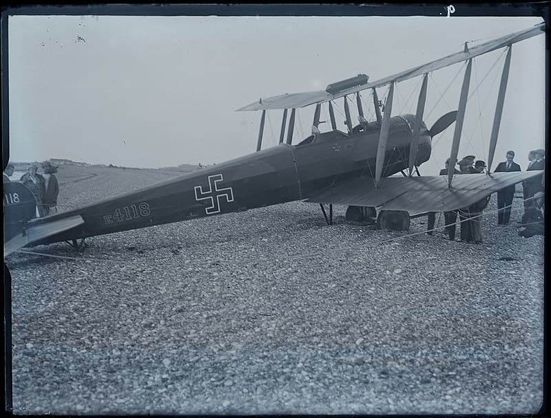 Avro 504 - Early flying machines #3