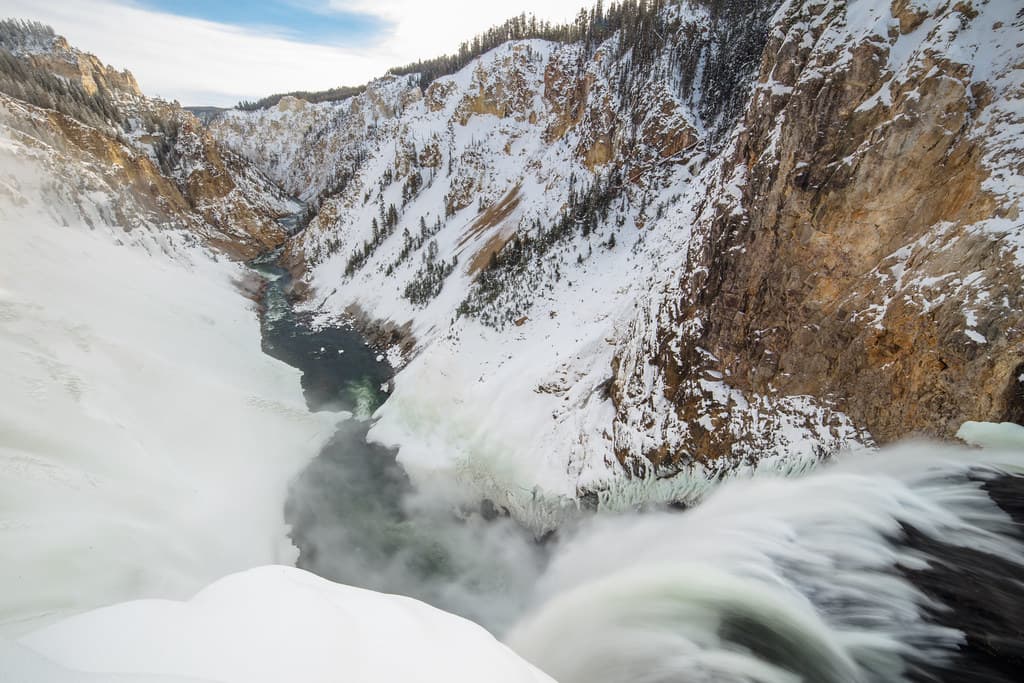 Brink of the Lower Falls after a snow storm (2)