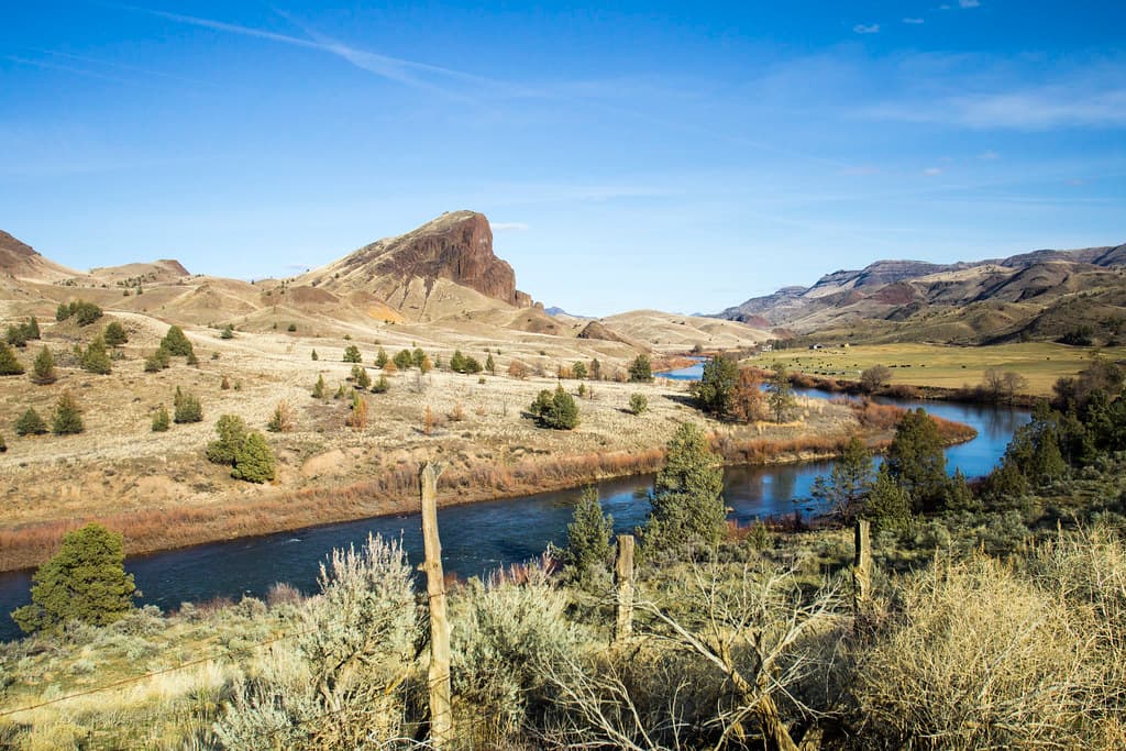 Burnt Ranch Road along the John Day River, Oregon