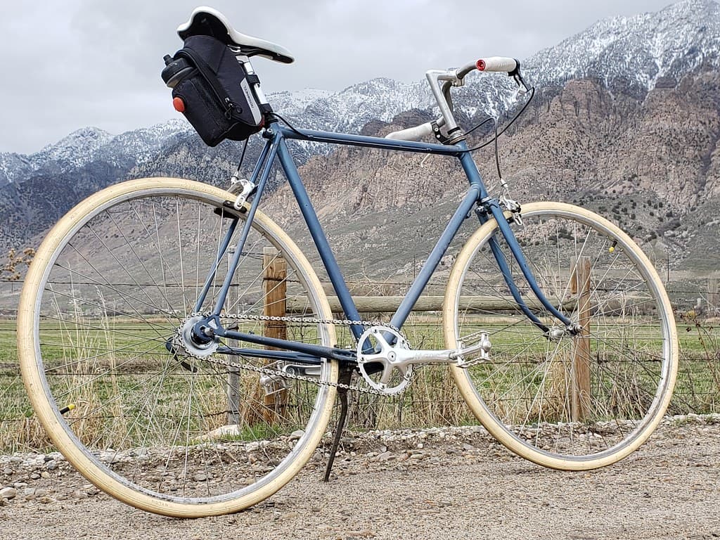 BLUE BICYCLE