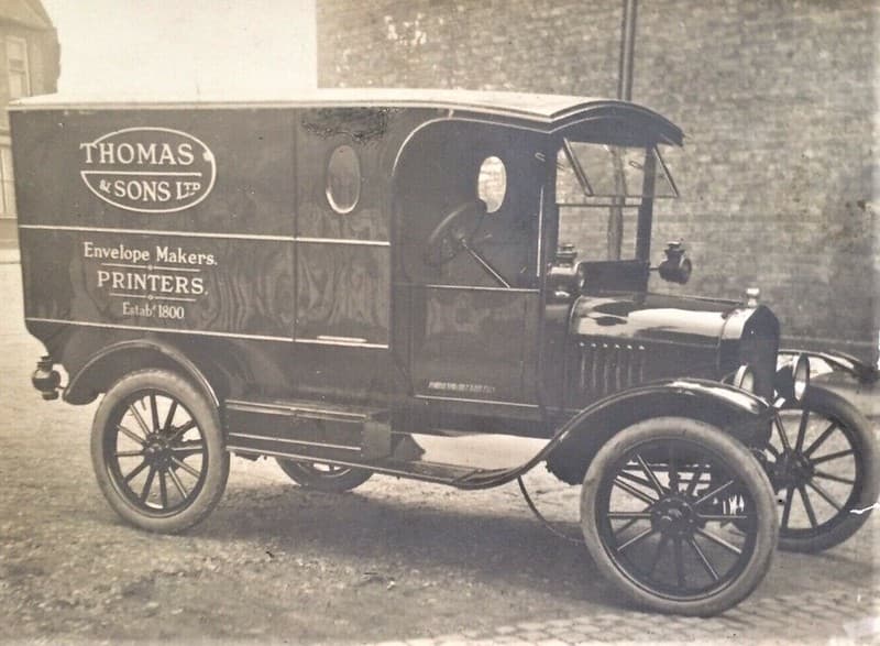 C1921 Thomas & Sons Ltd Printers Delivery Van London EC4 RP Postcard