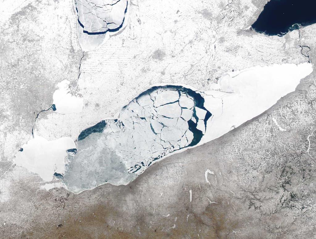 MODIS Satellite image Great Lakes ice cover