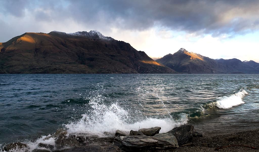Lake Wakatipu. Queenstown. NZ