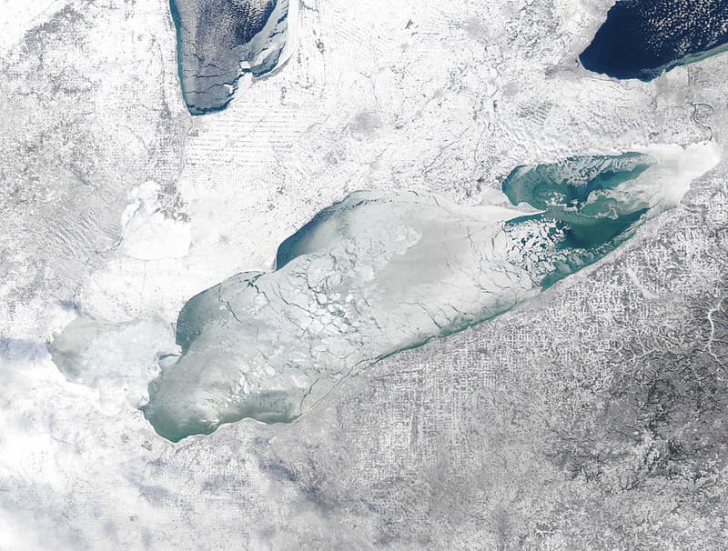 MODIS satellite image - Lake Erie