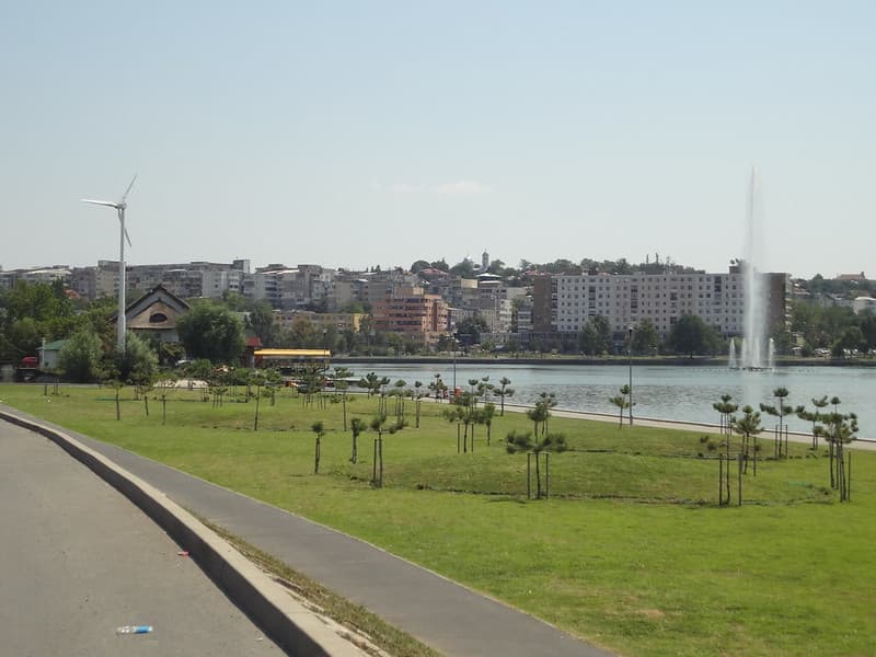 Fountain and wind turbine in Tulcea
