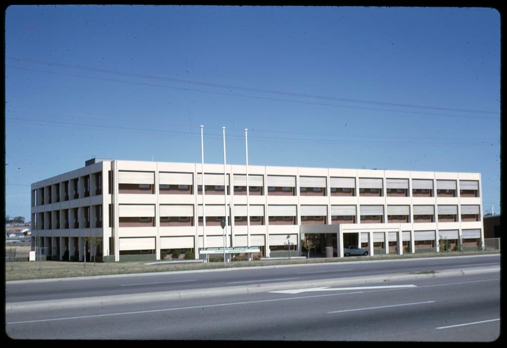 Avjennings, mulgrave, northspringvale