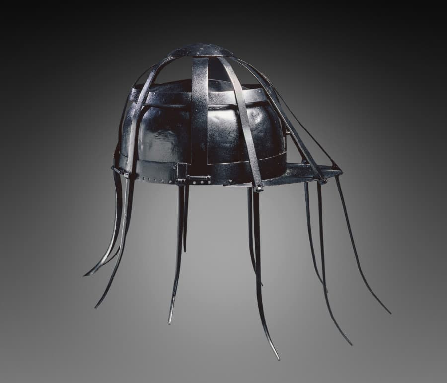 Cavalry Spider Helmet