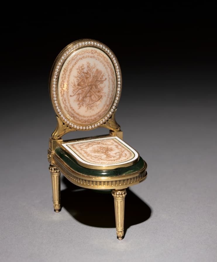 Miniature Bathroom Chair (Bidet)